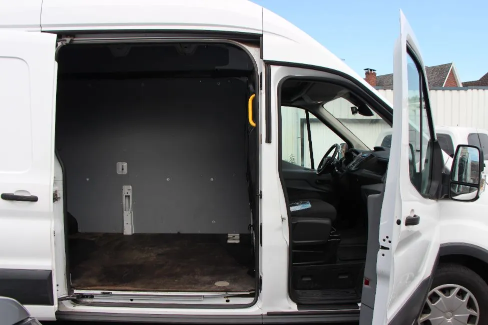 Ford Transit 2.0 Tdci EU6 Cruise Controle Airco L2H3 Image 11